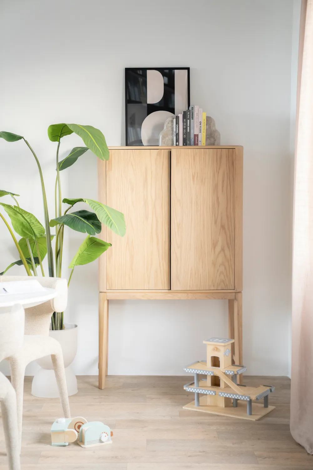 2-Door Oak Cabinet | Eleonora Harvey