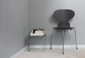 Ant Chair 3 Legs