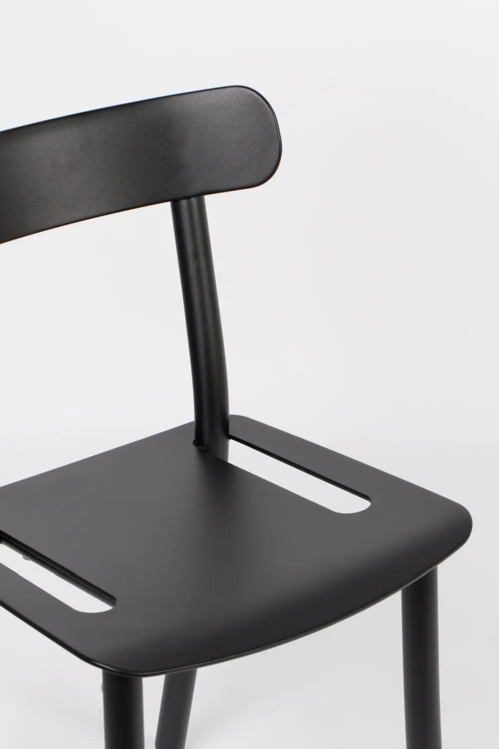 Black Dining Chairs (2) | Zuiver Friday