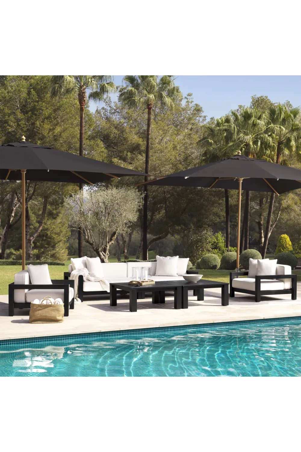 Black Sunbrella Outdoor Lounge Chair | Eichholtz Cap-Antibes