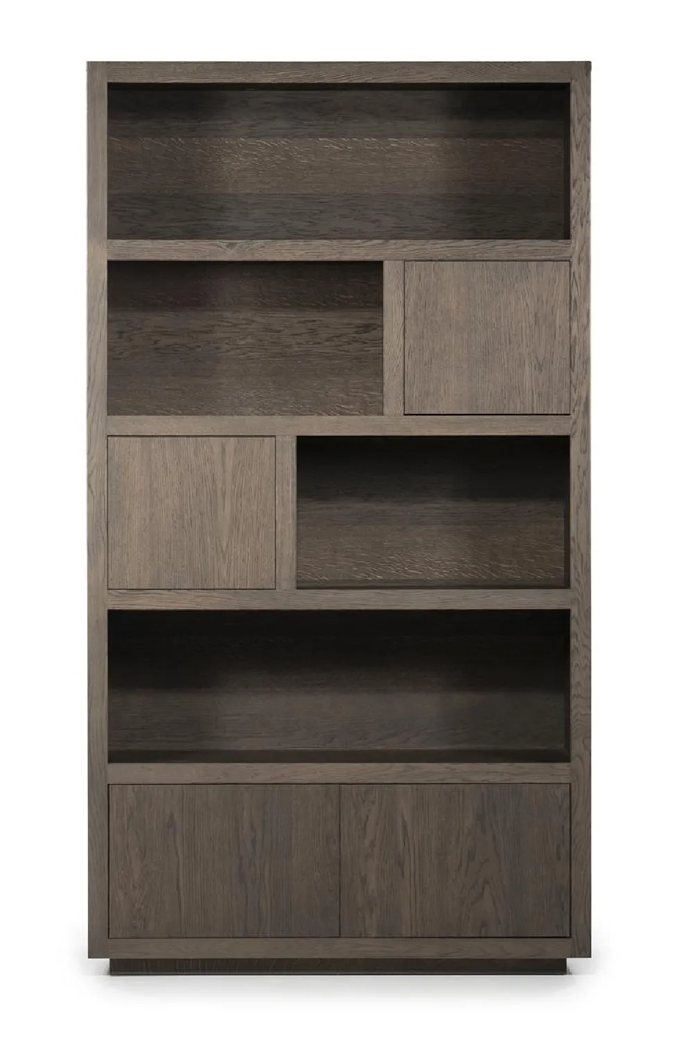 Brown Oak Cabinet | Eleonora Helsinki