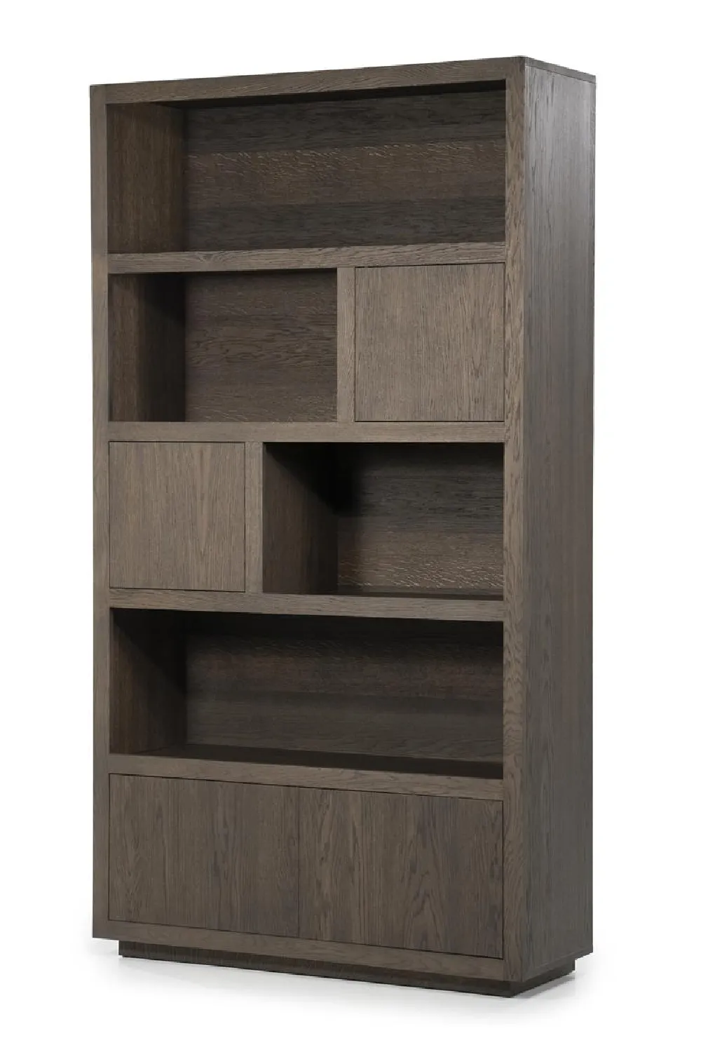 Brown Oak Cabinet | Eleonora Helsinki