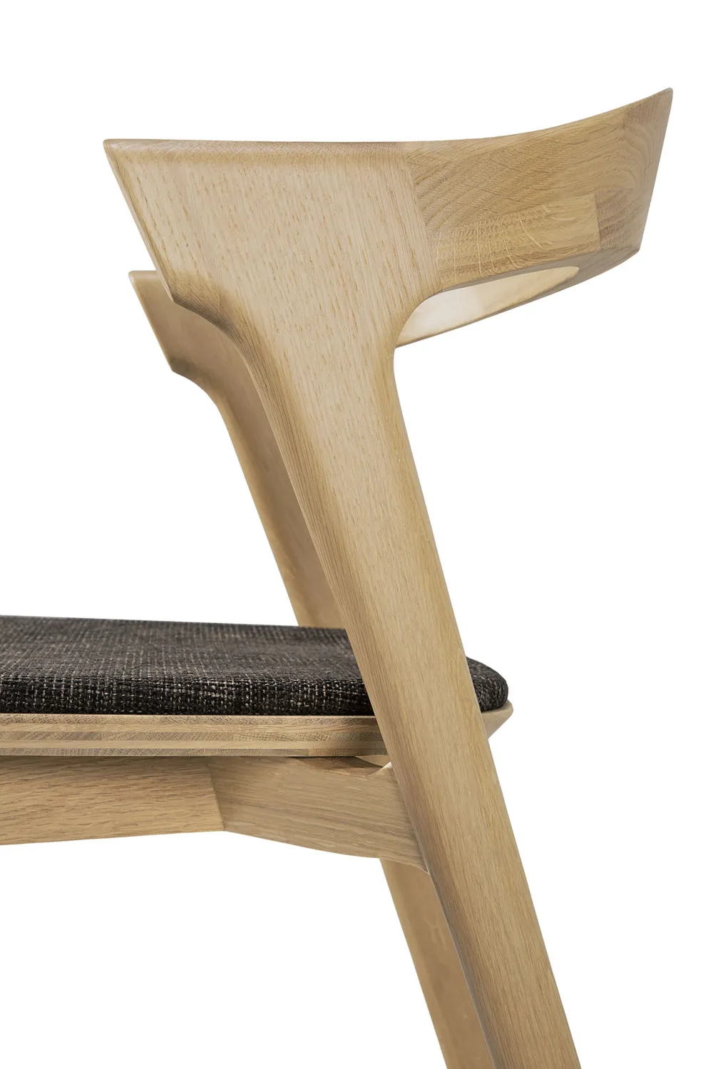 Cushioned Scandinavian  Dining Chair | Ethnicraft Bok