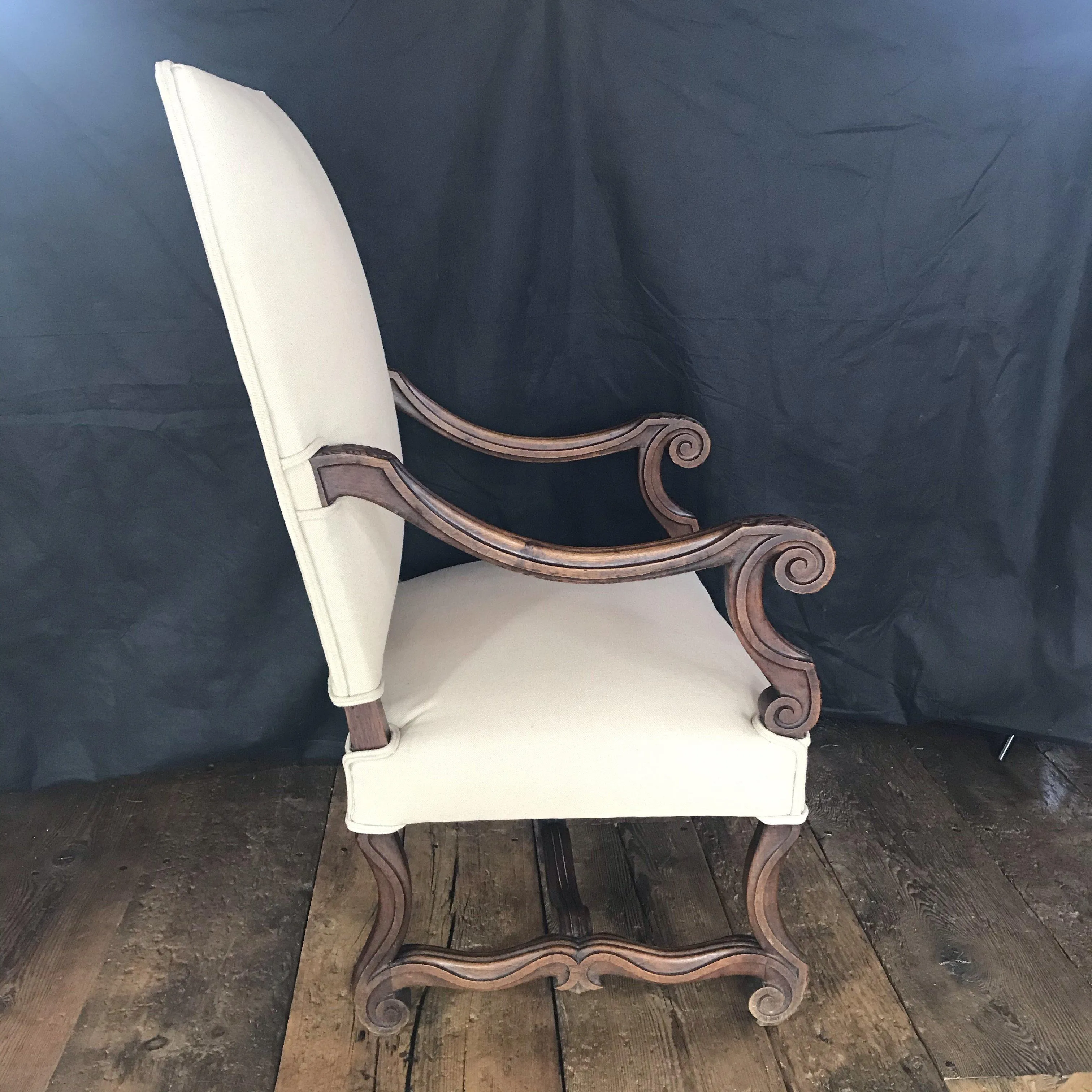 Early French Louis XV French Carved Armchair or Fauteuil Newly Upholstered in Neutral French Linen