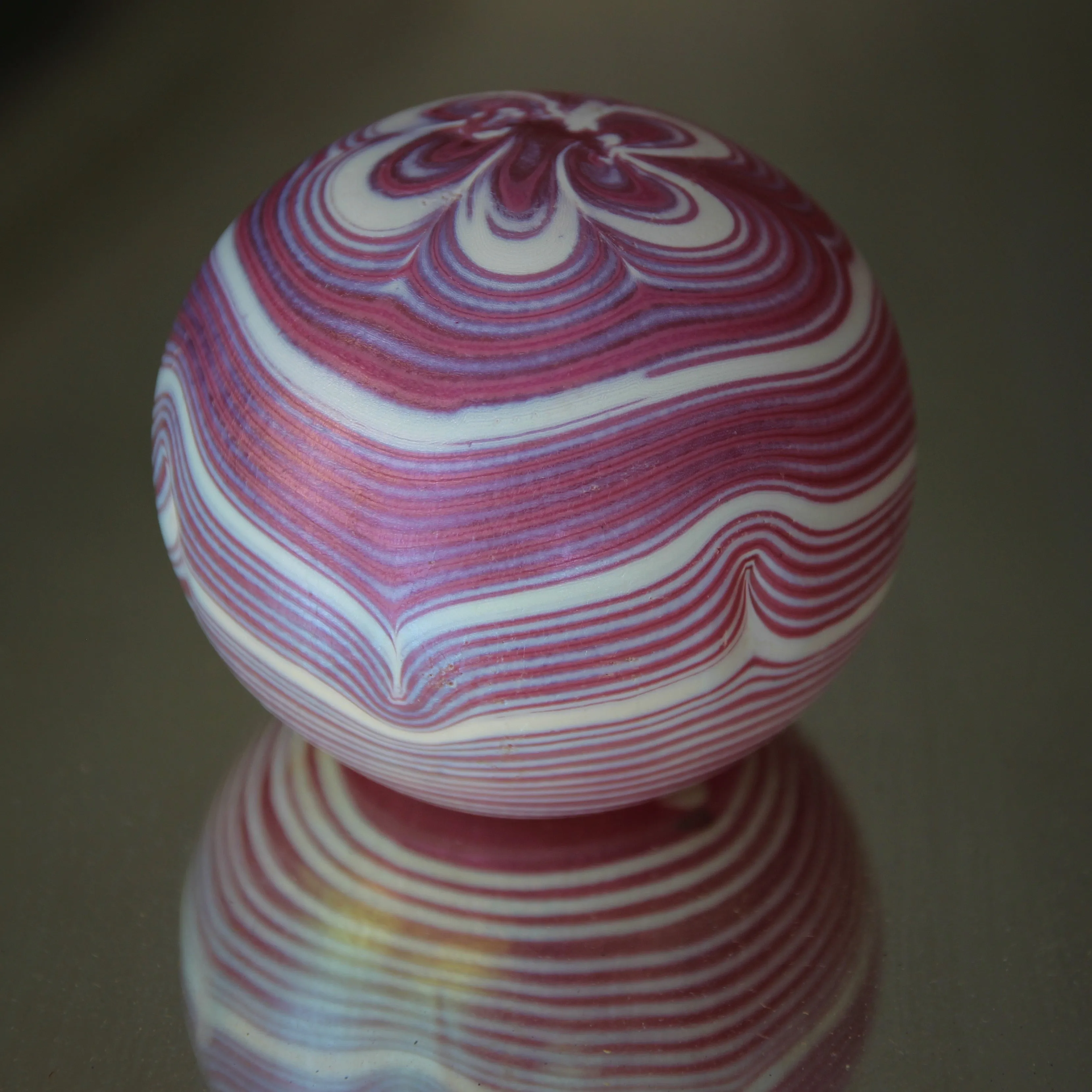 Eisch Artglass Paperweight