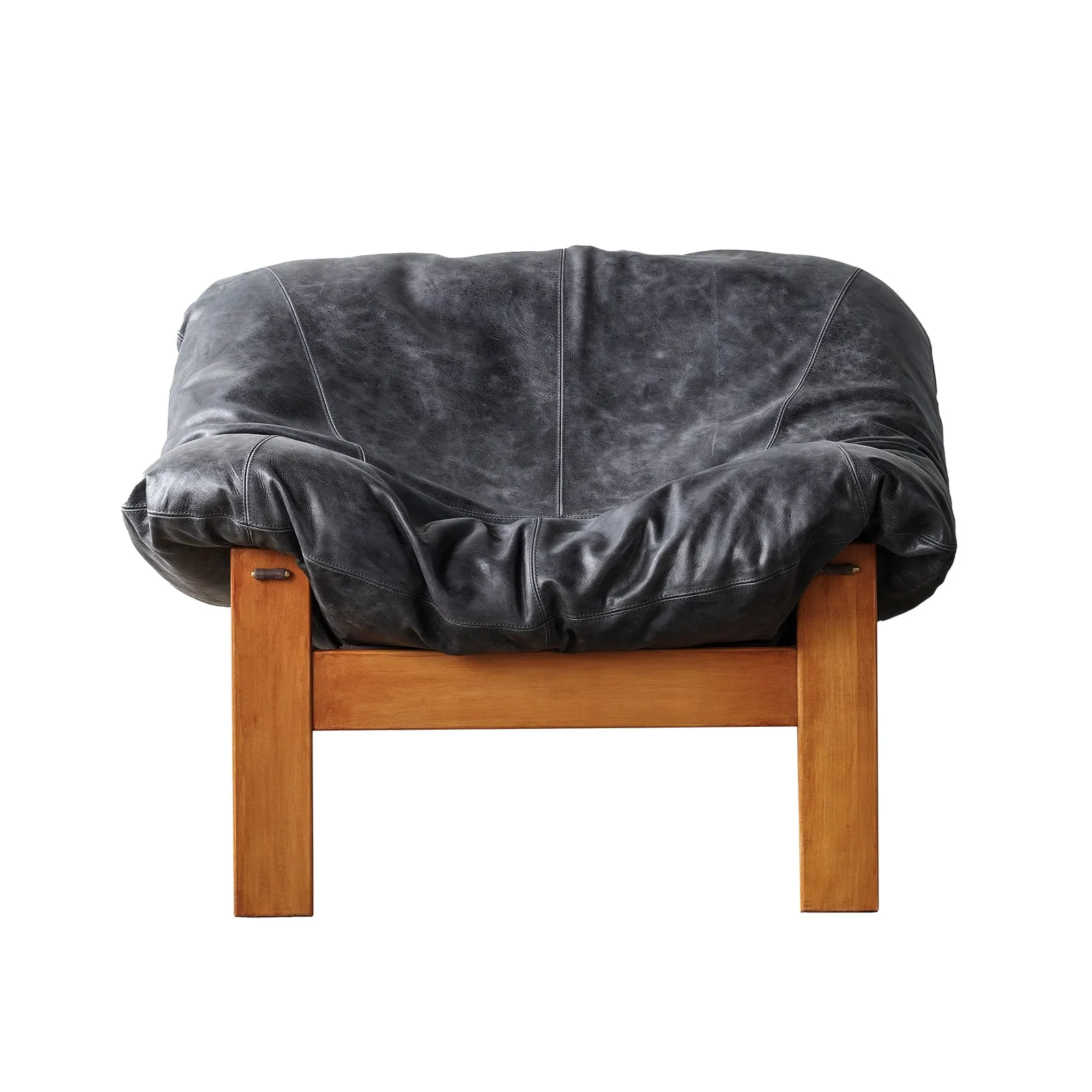 Lars Lounge Chair