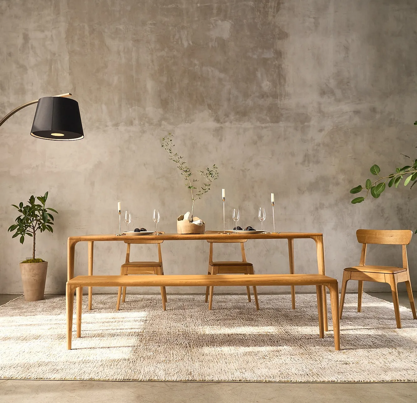 LÜNA | Oak Dining Table