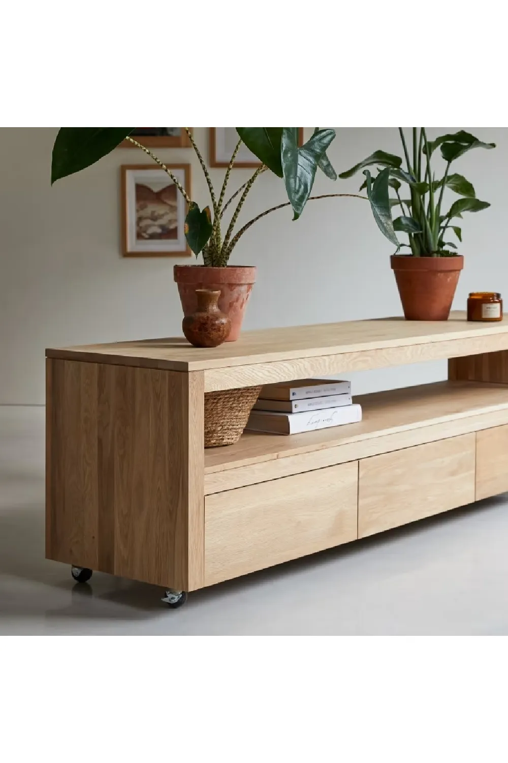 Modern Minimalist TV Stand | Tikamoon Anoa