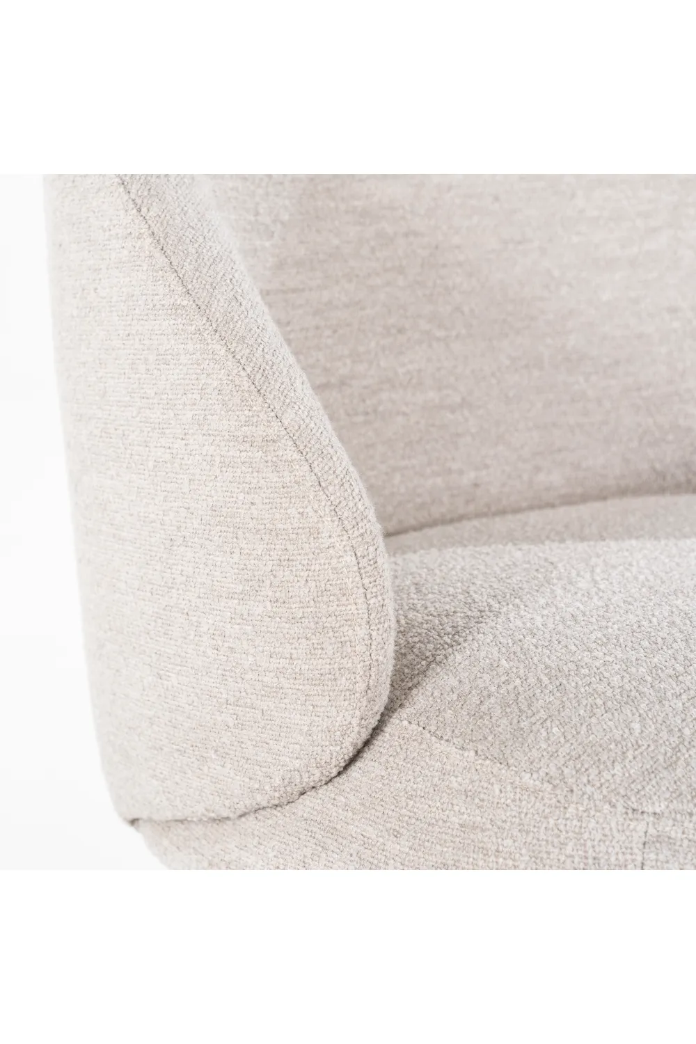 Modern Pedestal Chair | Eleonora Ruben