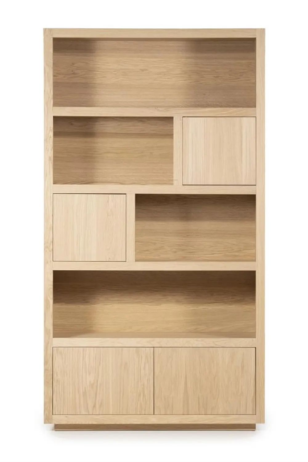 Natural Oak Cabinet | Eleonora Helsinki