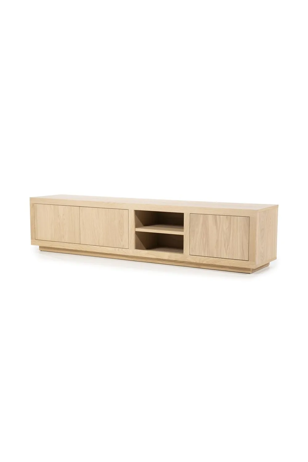 Oak 3-Door Cabinet | Eleonora Helsinki