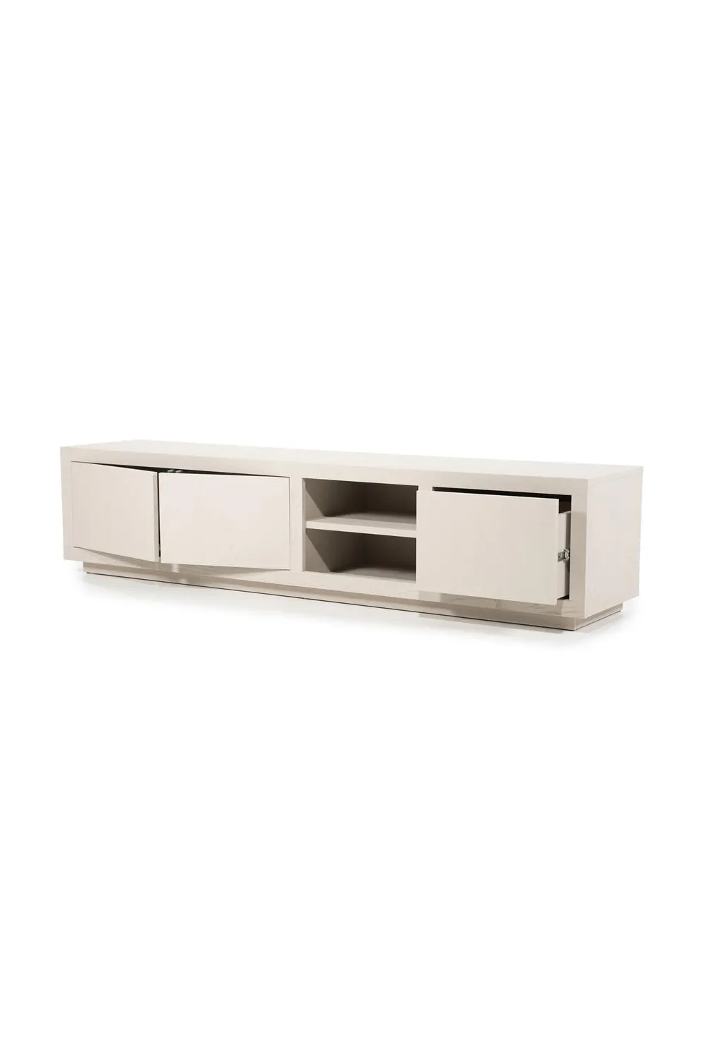 Oak 3-Door Cabinet | Eleonora Helsinki