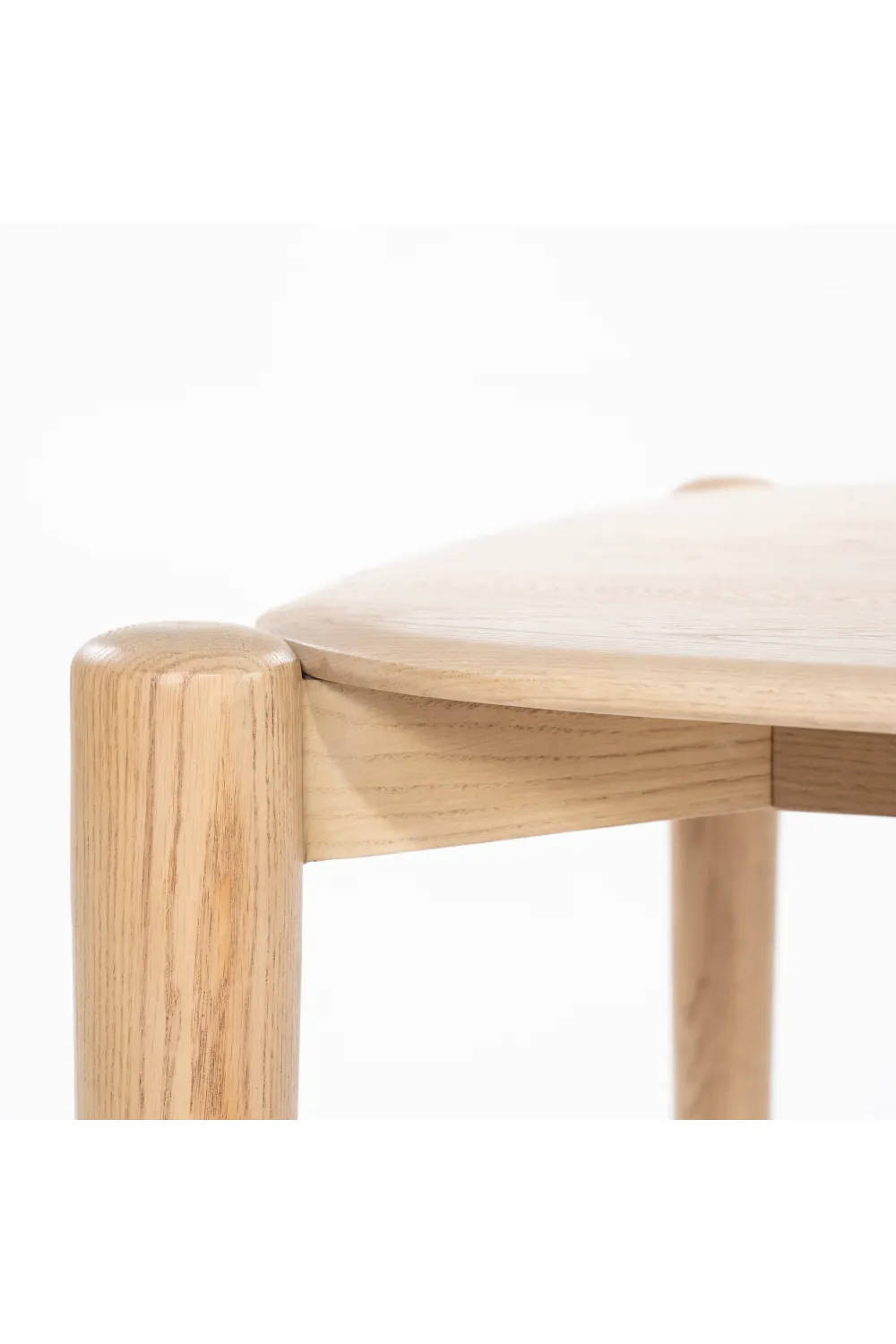 Oak Scandinavian Dining Table | Eleonora Selbu