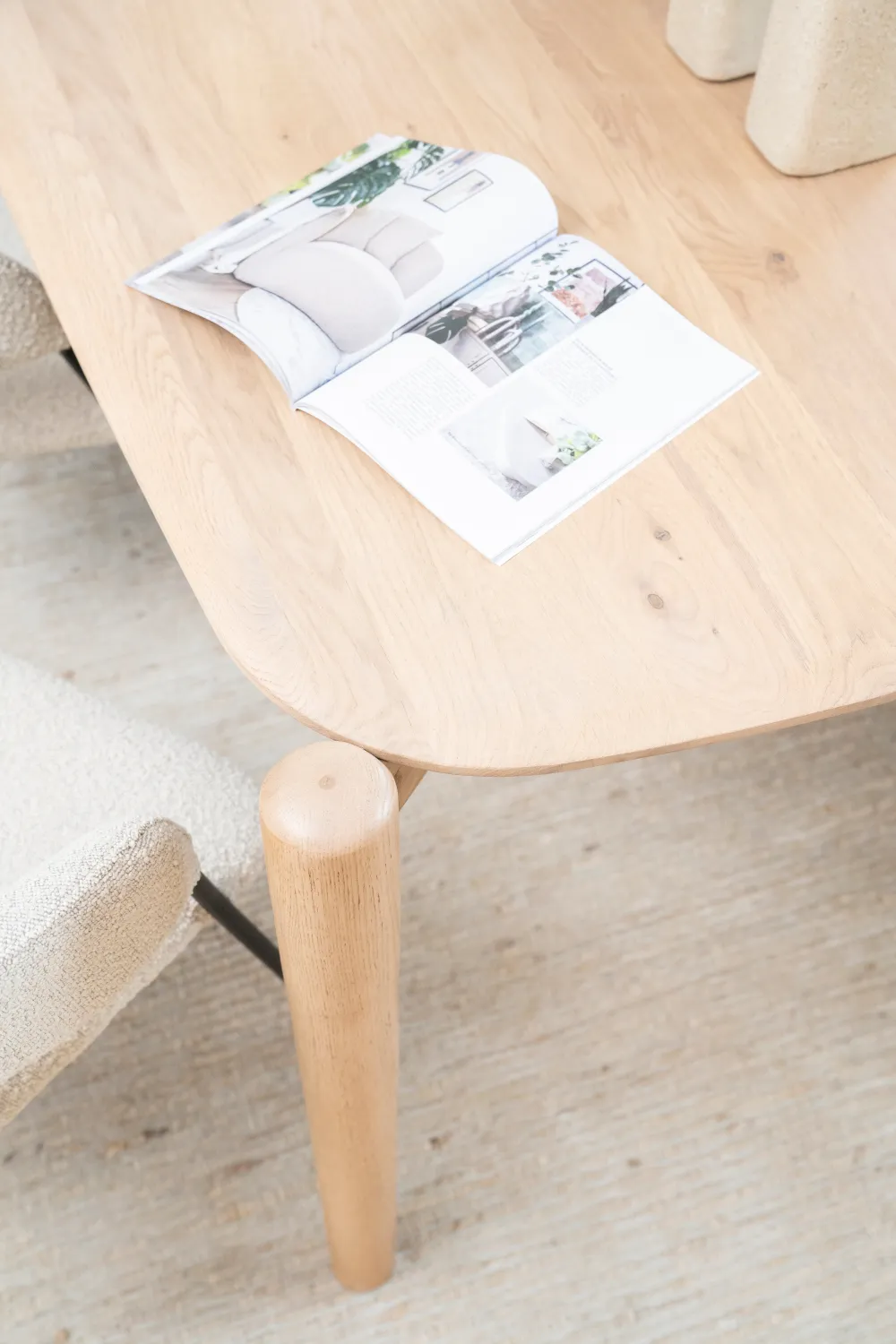 Oak Scandinavian Dining Table | Eleonora Selbu