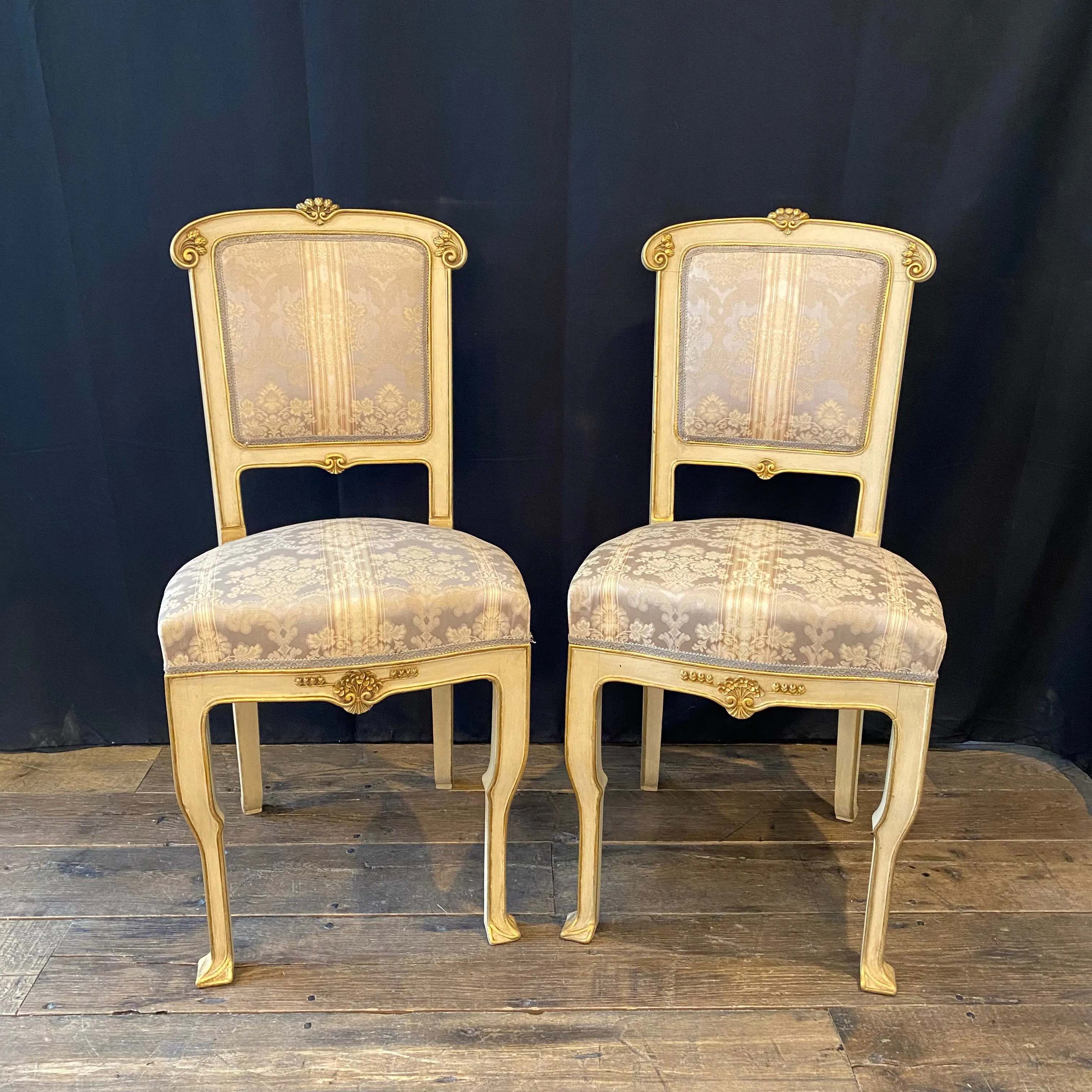 Pair of Italian Gold Gilt and Cream Painted Midcentury Art Nouveau Side, Dining or Accent Chairs