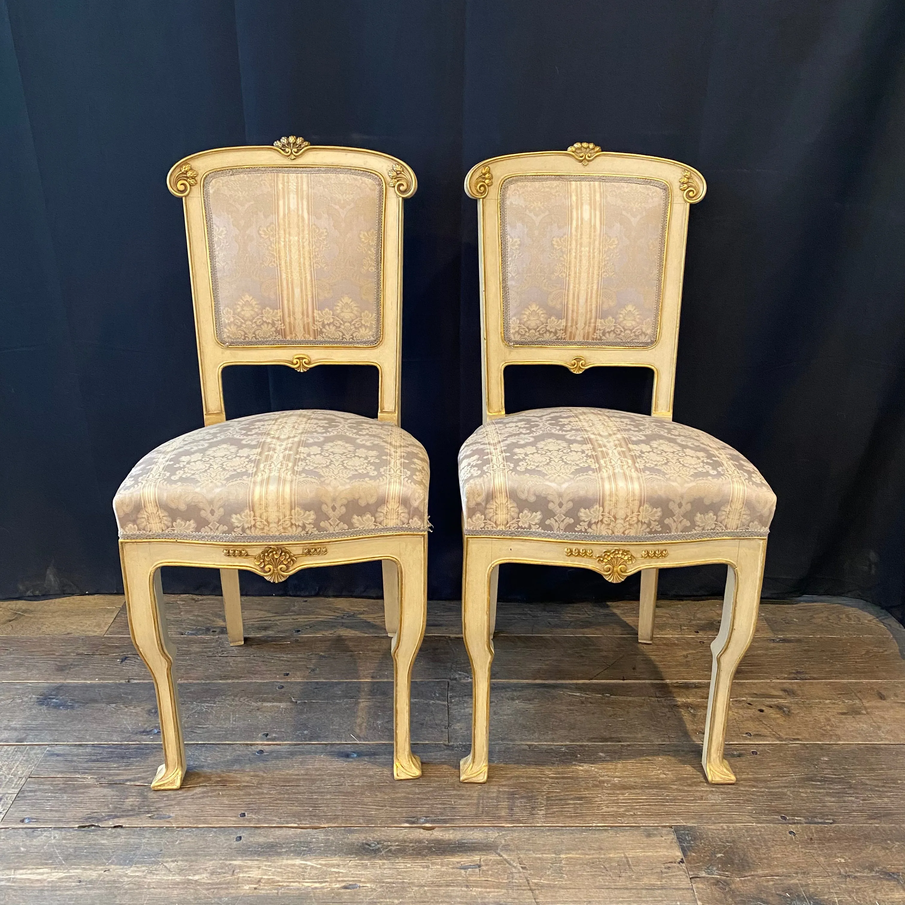 Pair of Italian Gold Gilt and Cream Painted Midcentury Art Nouveau Side, Dining or Accent Chairs