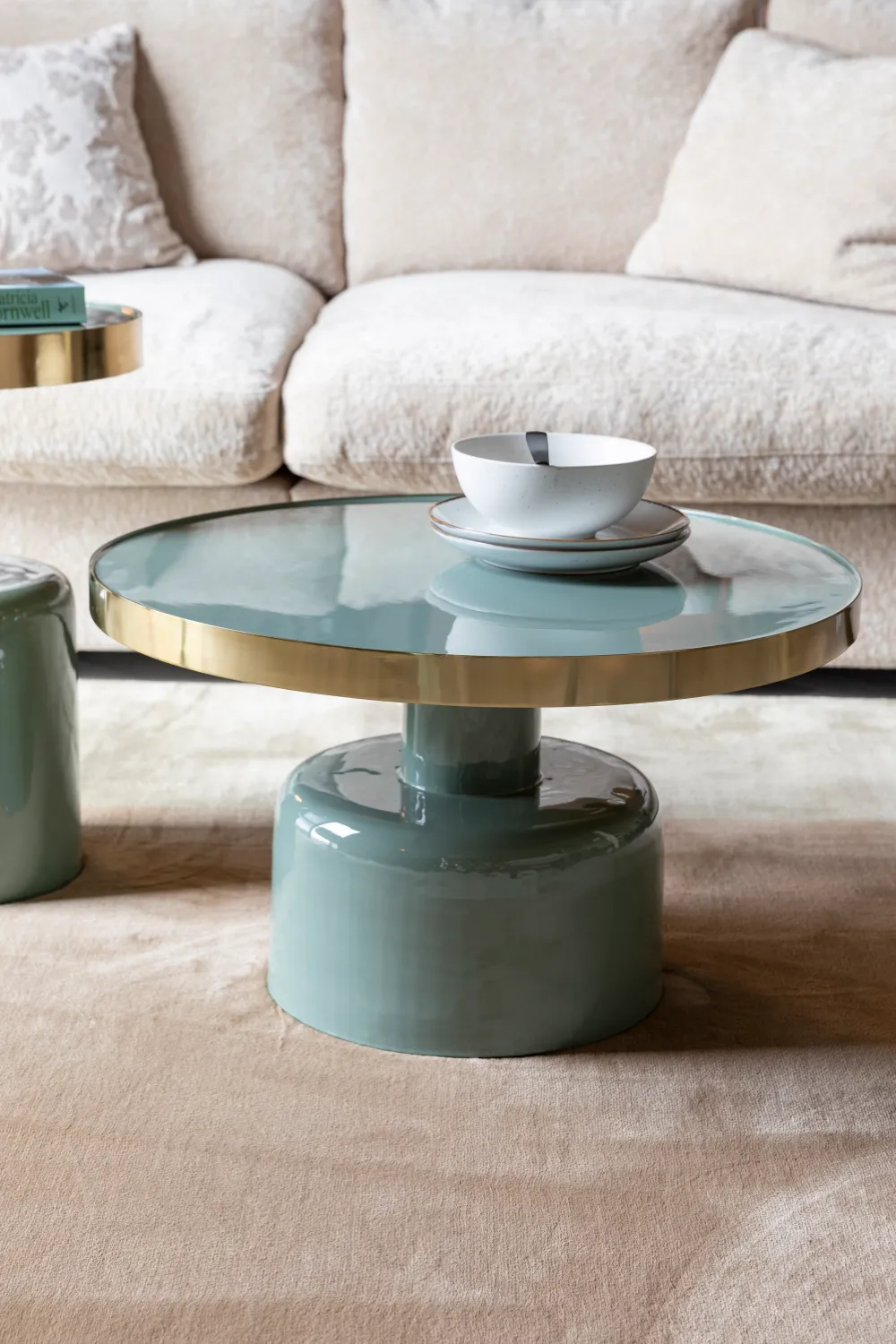 Round Enameled Coffee Table | Zuiver Glam