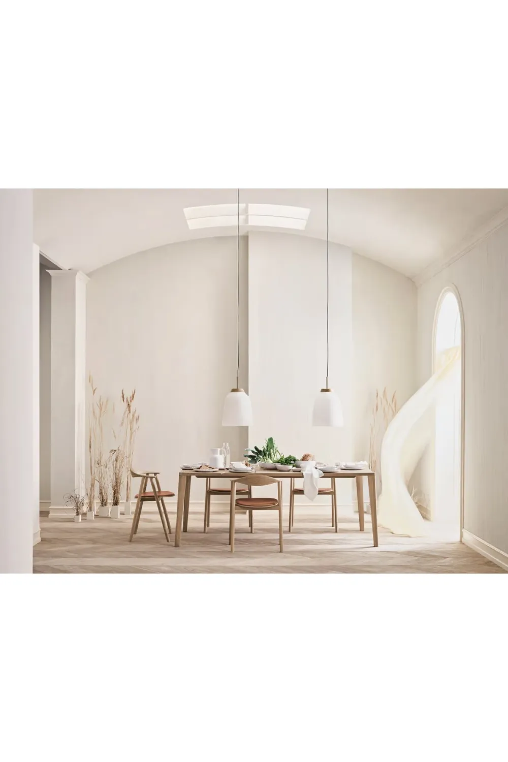 Scandinavian Oak Dining Table | Bolia Graceful