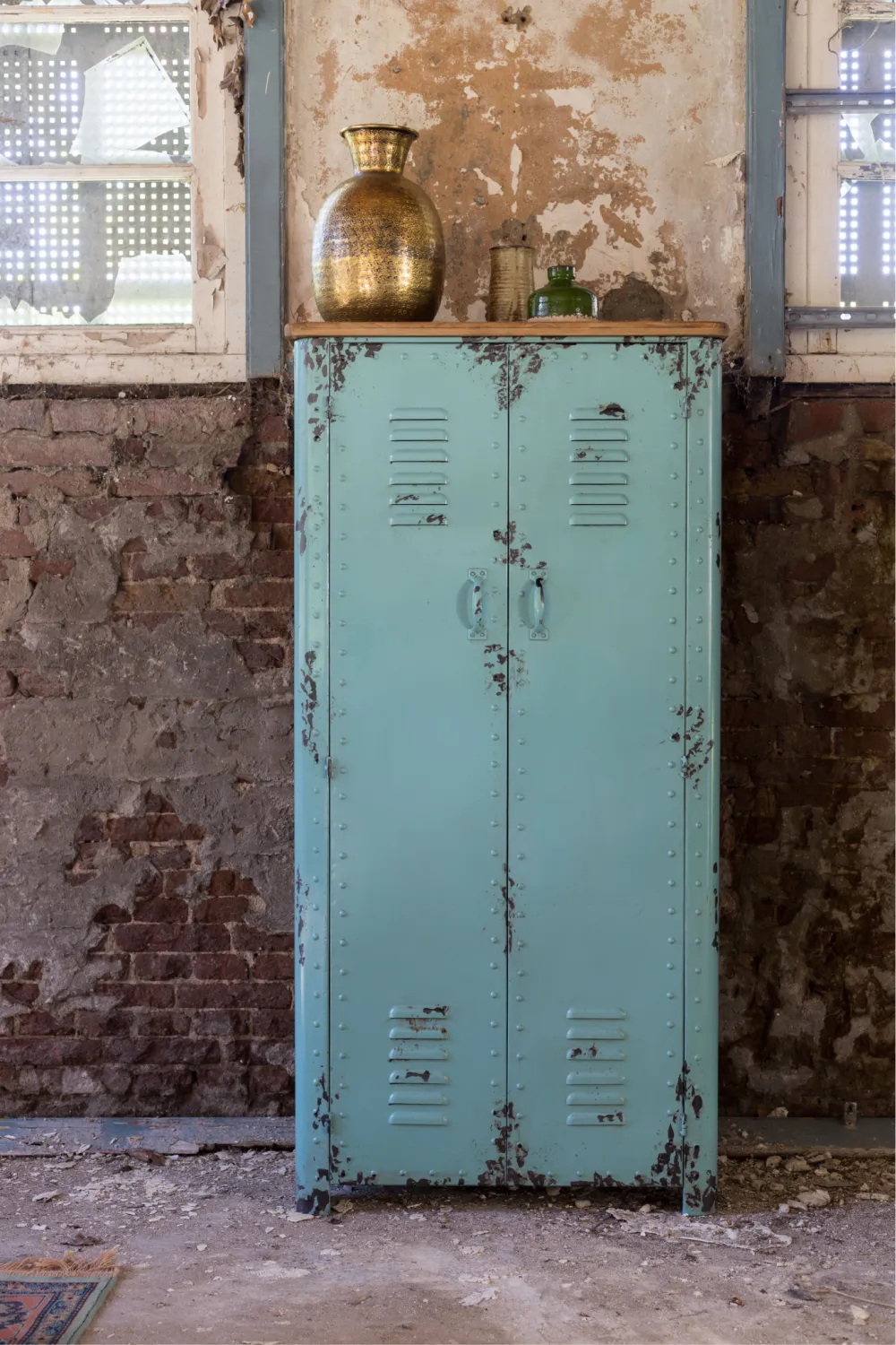 Turquoise Metal Accent Cabinet | Dutchbone Rusty