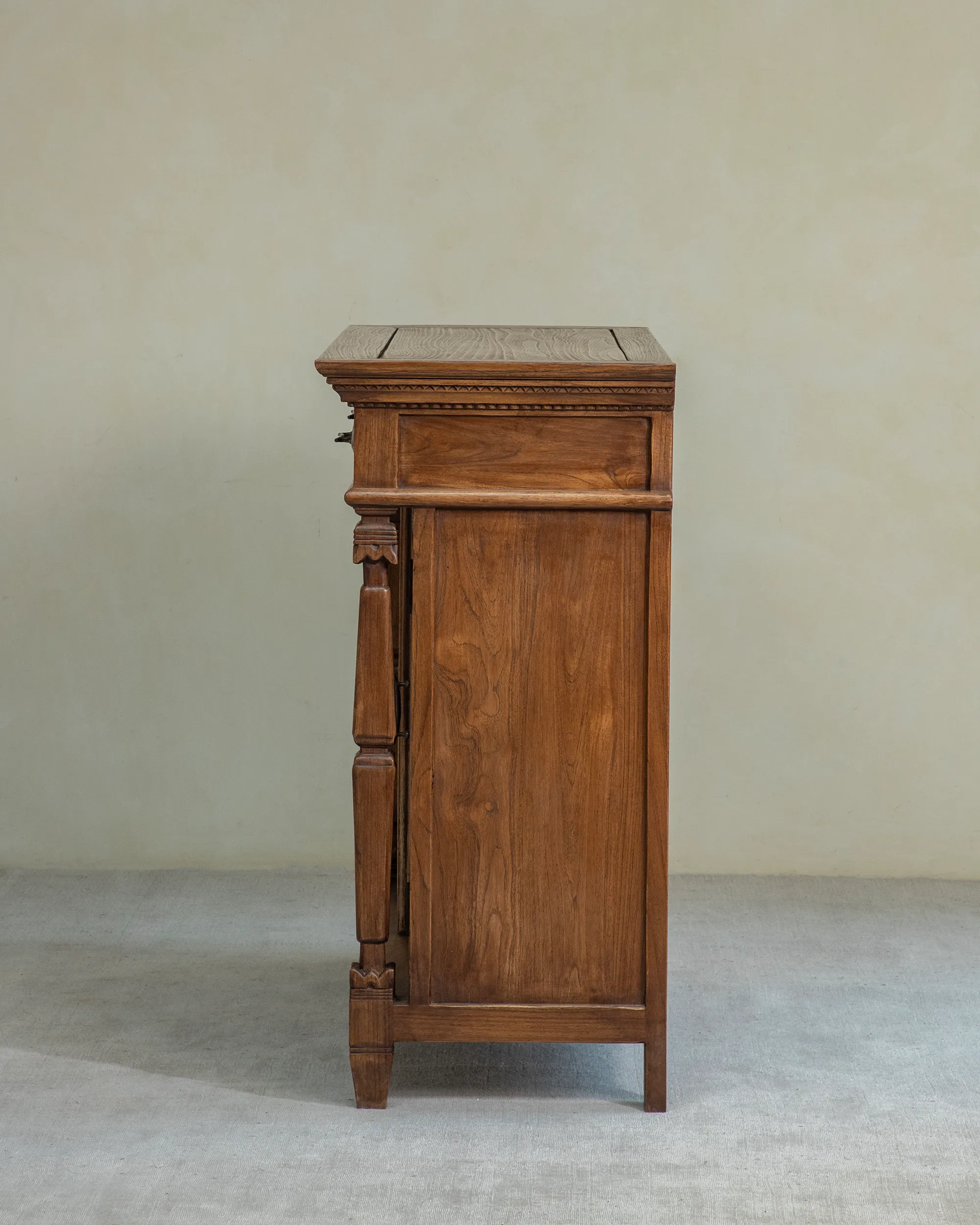 Victoria Teak Cabinet