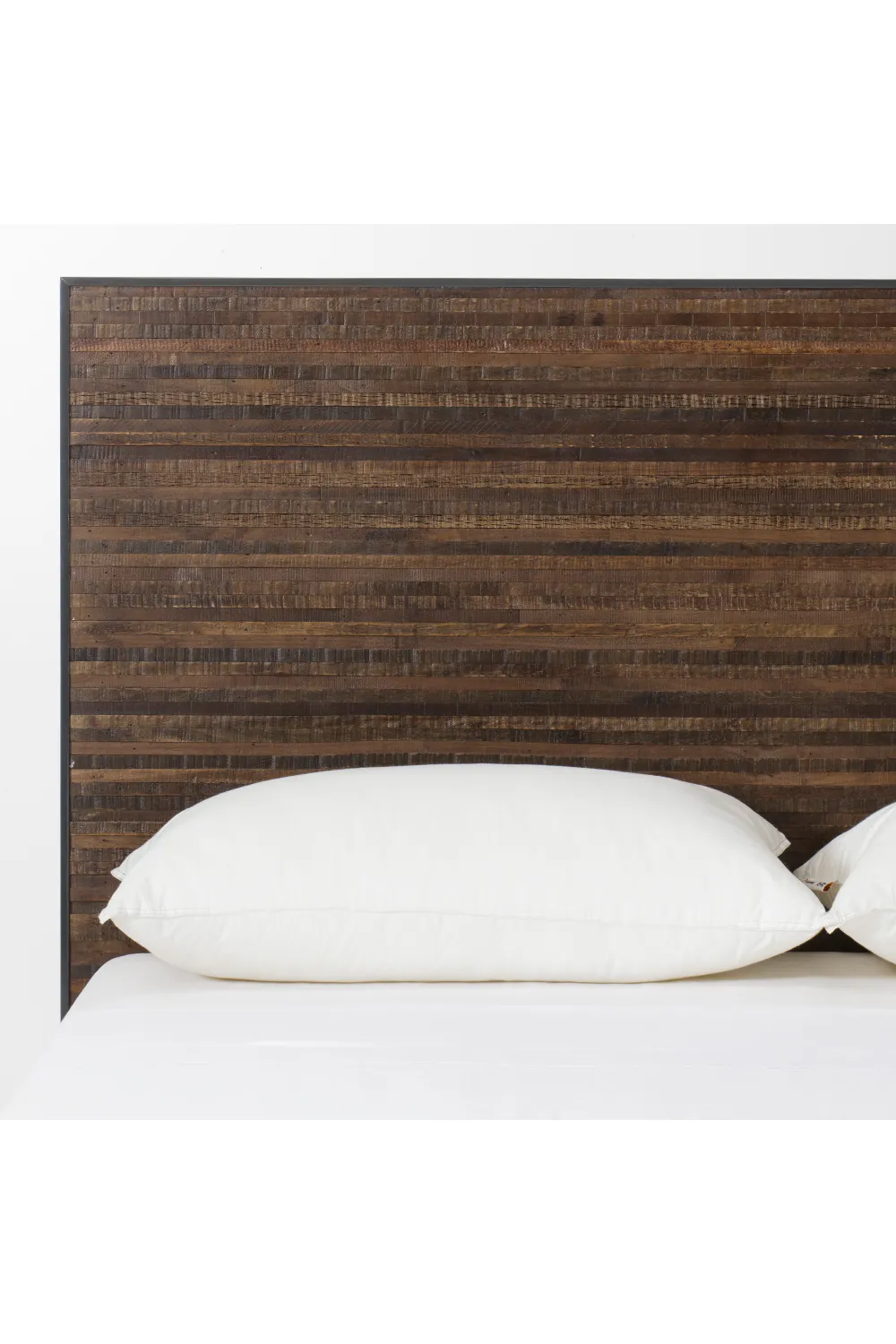 Weathered Peroba Queen Bed | Andrew Martin Zuma